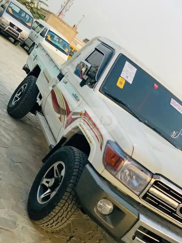 موتر لندکروزر